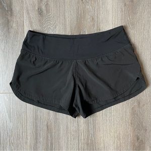 Vuori Vintage Dash Short, Size XS